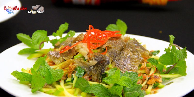 Mua khô cá sặc qua các trang thương mại điện tử tiết kiệm chi phí